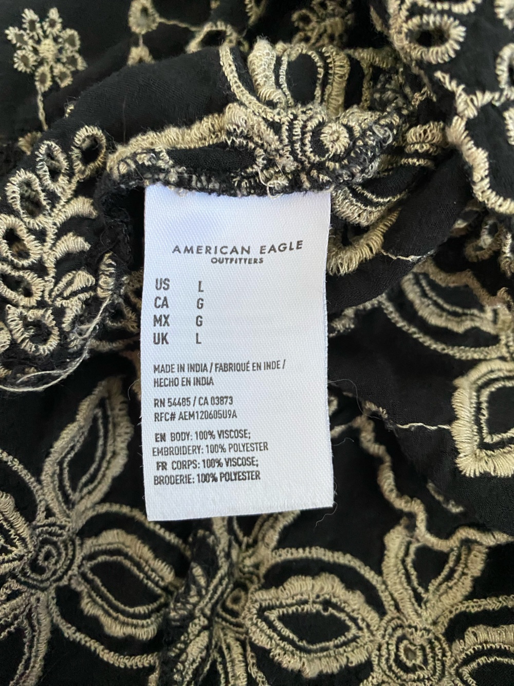American Eagle Outfitters Black Tank Top with Cream Floral Embroidery - Picture 4 of 6